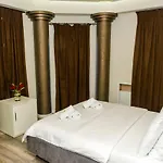 Pazari & Hotel