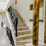 Pazari &