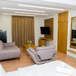 Pazari & Hotel Korce