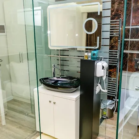 מלון Pazari &